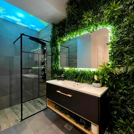 Seaside Mamaia Nord Apartment